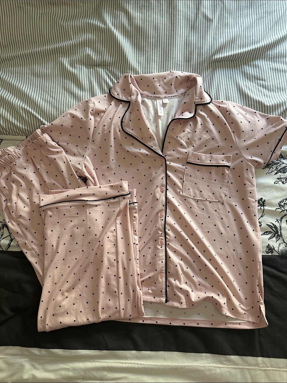 Joyspun || Pink with Polka Dot Short Sleeve Pajama Set with Black Piping women’s